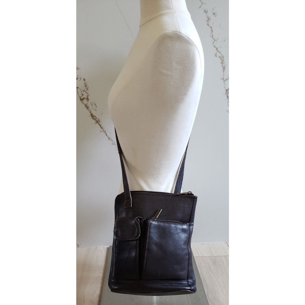 VTG Le Donne Purse Brown Leather Crossbody Bag Organizer Pocket Quiet Luxury